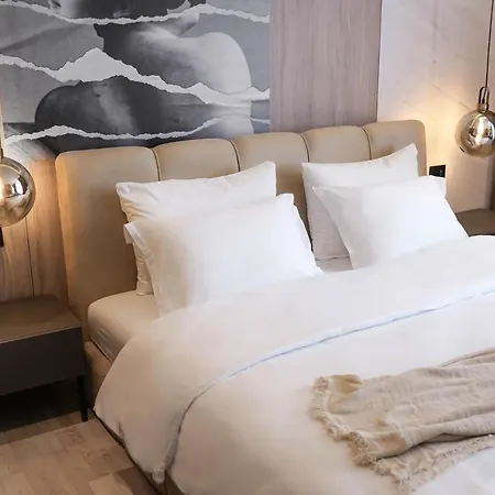 Apartment Zest *