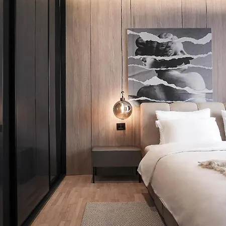Zest Apartment *